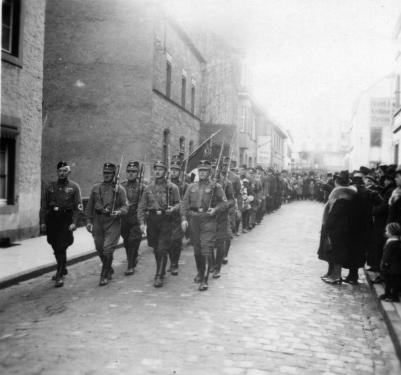  Parteiparade auf der Hochstra�e 1936 